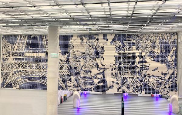 Vhils' art at Orly Airport station